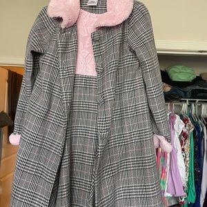 Girls dresses sizes 5-6